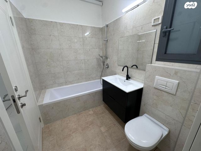 דופלקס, הפרדס 4, אושיות, רחובות