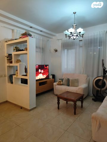 בית פרטי/ קוטג', אריאל 3, קדומים, קדומים