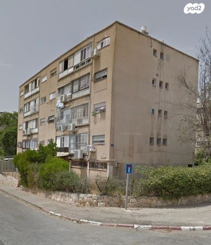 הרב עוזיאל 17