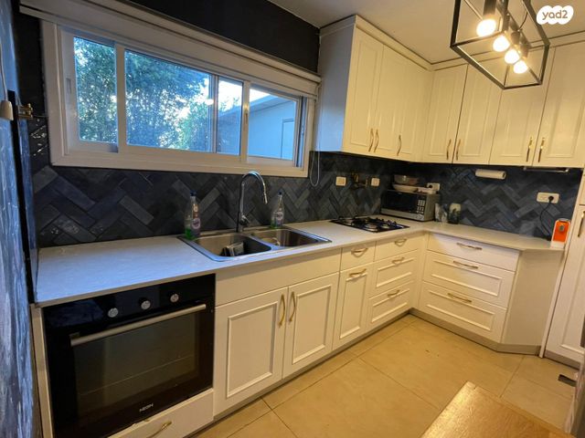 משעול הרקפת 9