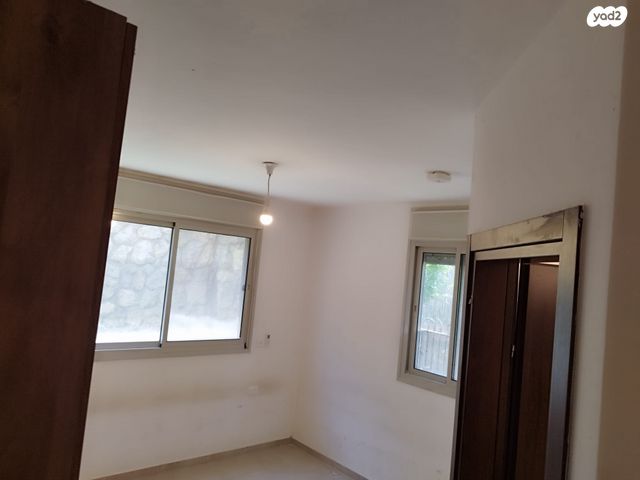 דירת גן, הדס 1, שעלבים, שעלבים