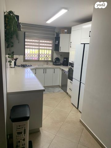 דירה, המצביאים 9, נאות יצחק, לוד