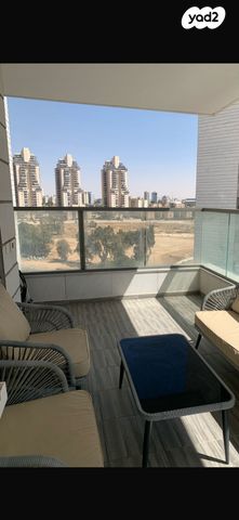 דירה, אברהם מחרז 16, סנטרל פארק / האצטדיון, באר שבע