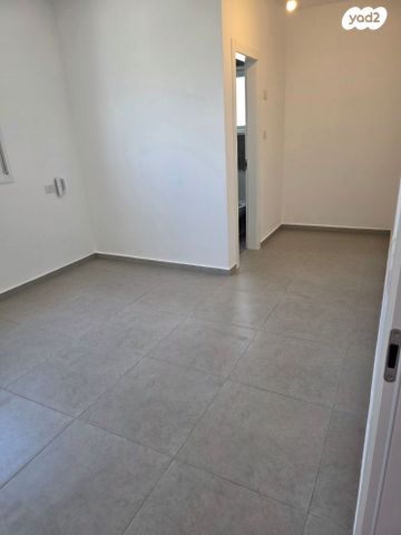 דירה, הקונכייה 16, עיר ימים / הבלוט, אשקלון