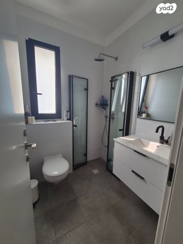 דופלקס, טרומפלדור 56, כפר גנים א, פתח תקווה