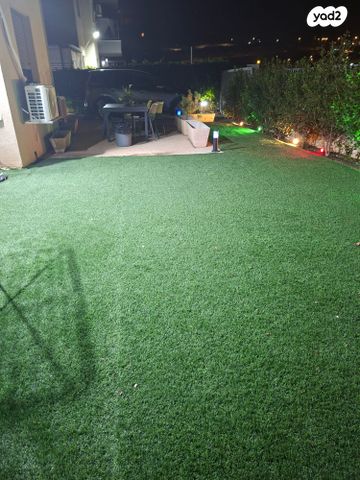 דירת גן, איבי נחל 1, אבני חפץ, אבני חפץ