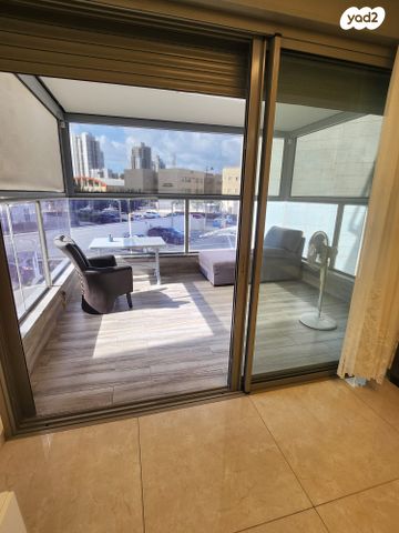 דירה, ש"י עגנון 10, משכנות האומנים, קרית מוצקין