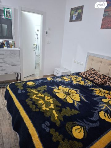 דירת גן, איבי נחל 1, אבני חפץ, אבני חפץ