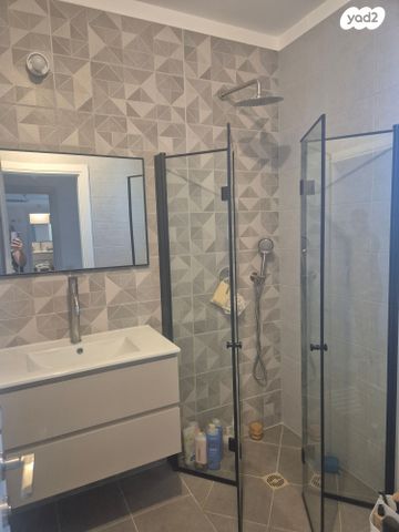 דירה, הרב מצליח מאזוז 1, אגמים מזרח, אשקלון