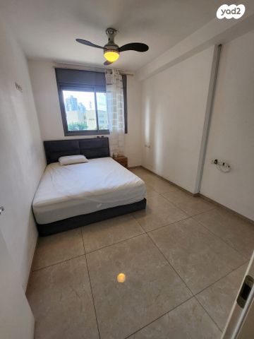 דירה, ש"י עגנון 10, משכנות האומנים, קרית מוצקין