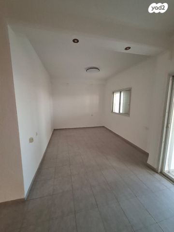 דירת גן, סביון 11, בן גוריון, נצרת עילית / נוף הגליל