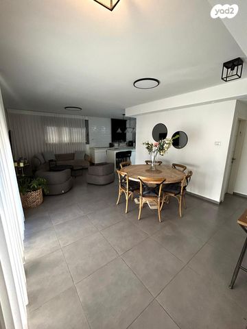 גג/ פנטהאוז, משה קהירי 16, רמות הרכס, באר שבע