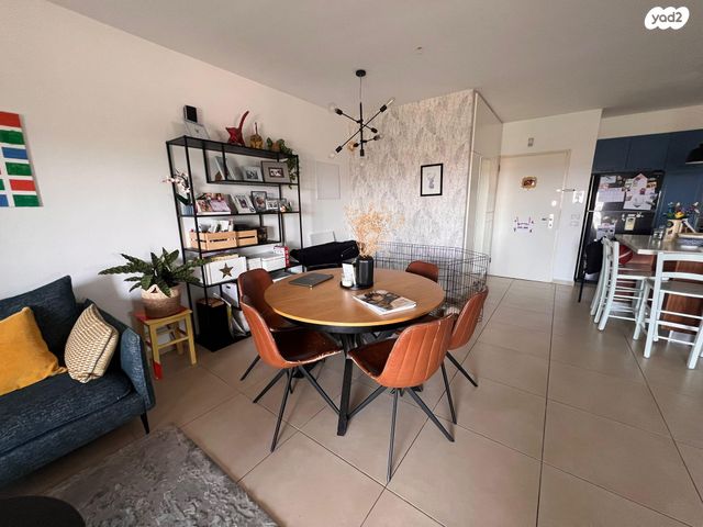 דירה, שדרות יצחק רבין 1, רמת אמיר, קדימה צורן