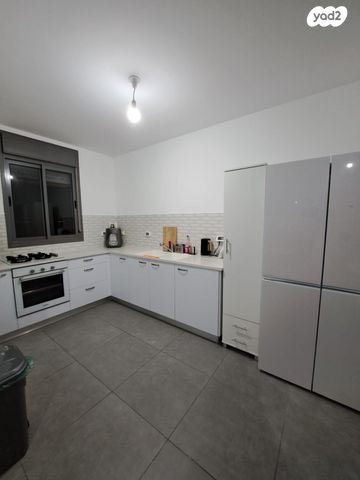 דירה, שלום דנינו 6, נתיבות מערב, נתיבות