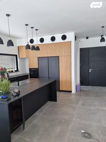 בית פרטי/ קוטג', הדרור 47, שכונה 11, תל מונד