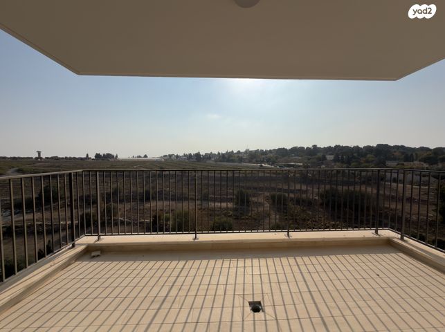 דירה, הרב אברהם זקן 1, מורדות ארנונה, ירושלים