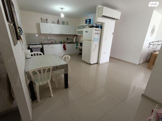 דירה, רבי פנחס בן יאיר 11, אלעד