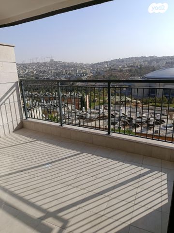 דירה, חוזה סן מרטין 23, קטמונים, ירושלים