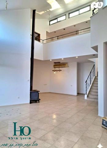 בית פרטי/ קוטג', נתיב העשרה, נתיב העשרה, נתיב העשרה