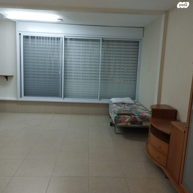 שדרות חיים וייצמן 40