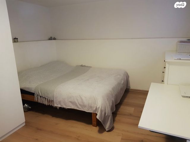 דרך השלום 48