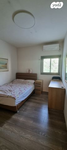 דירה, משה דיין 3, מרכז דרום, רעננה