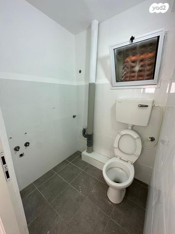 דירה, ביאליק 56, בן גוריון, אשקלון