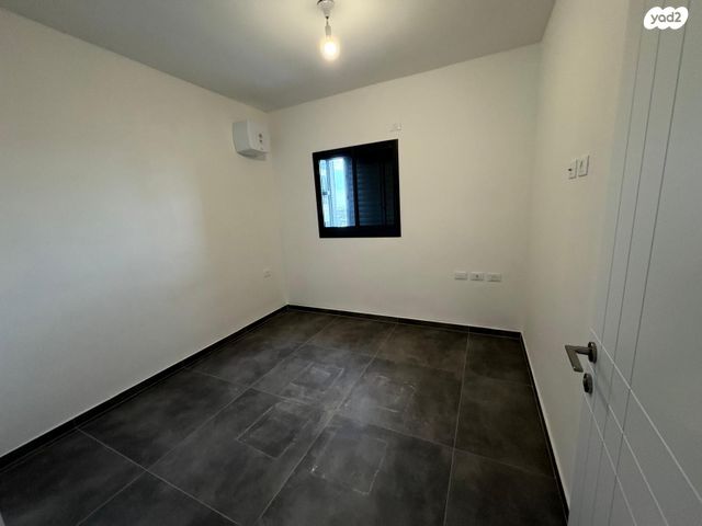 דירה, הרב הרצוג 6, צפון מערב מרכז העיר, נתניה