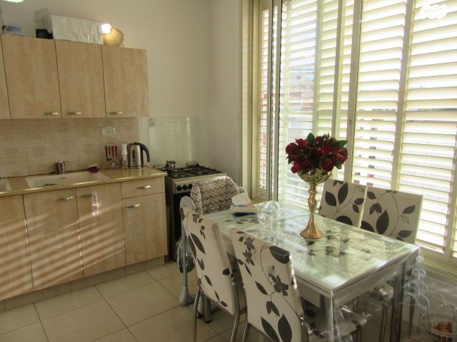 הרב צירלסון 29