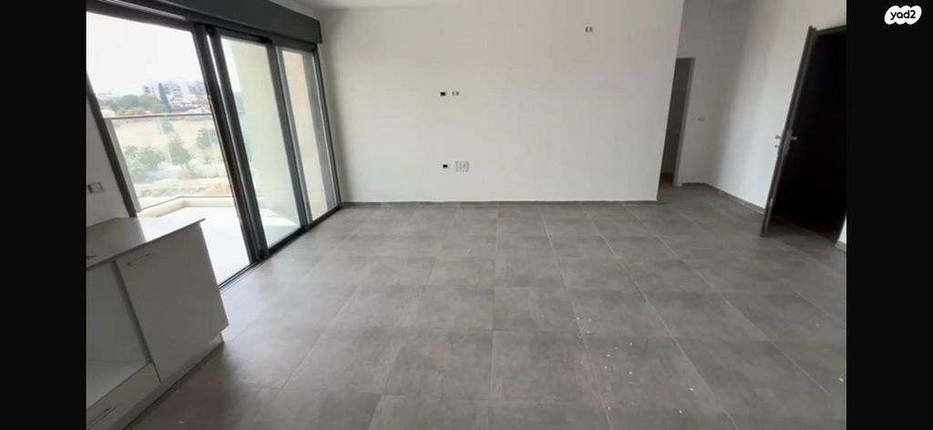 דירה, לאה גולדברג 14, צפון נס ציונה, נס ציונה