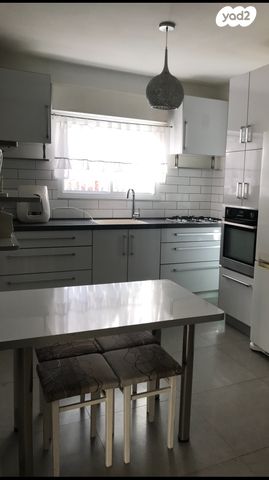 בית פרטי/ קוטג', ירמיהו 60, נאות הנביאים, שדרות