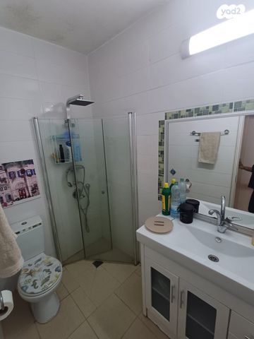 בית פרטי/ קוטג', שקד 51, לוזית, לוזית