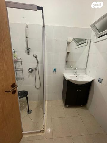 דירת גן, אלברט איינשטיין 28, קרית מטלון, פתח תקווה