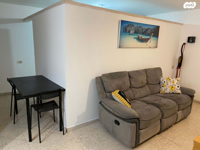 יחידת דיור, מנחם סבידור 55, רמת פולג, נתניה