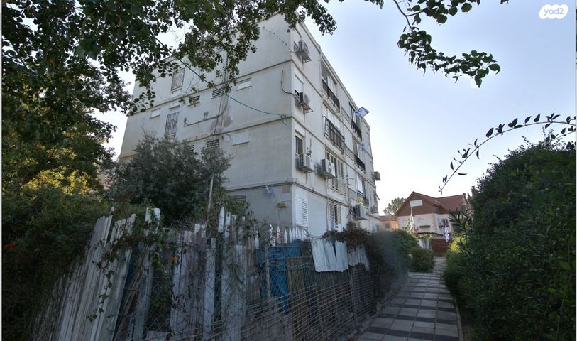 שדרות ורבורג 27