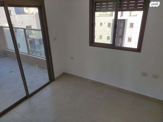 דירה, דב גור 45, רובע ו', אשדוד