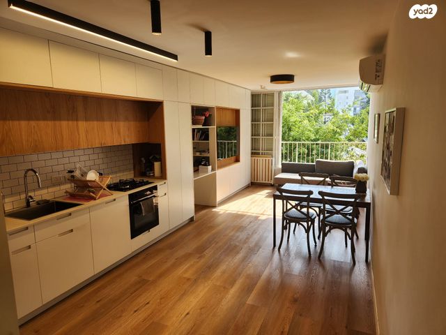 הרב עוזיאל 4