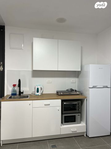 דירה, רד"ק 9, המושבה הגרמנית, חיפה