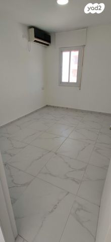 דירה, אילת 13, גבעת הזיתים, פסגת לוד, לוד