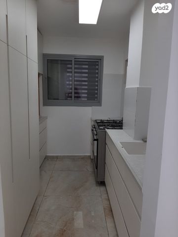 מבוא הדגנית 4