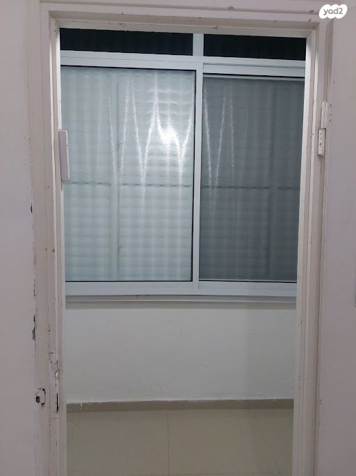 דירה, יעקב 20, ג' / מרכז מזרח העיר, רחובות