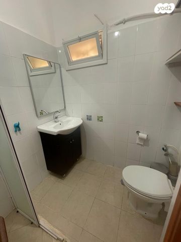 דירת גן, אלברט איינשטיין 28, קרית מטלון, פתח תקווה