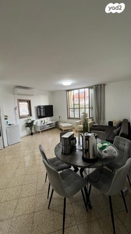 דירה, שרת 25, צפון מזרח מרכז העיר, נתניה