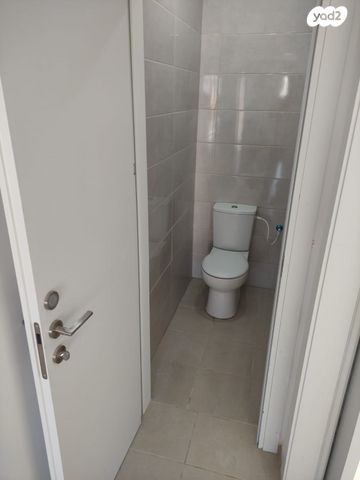 דירה, דב גור 45, רובע ו', אשדוד