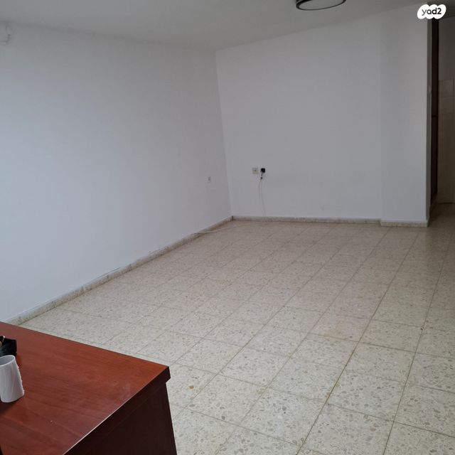 יחידת דיור, הרימון 7, אורנית, אורנית