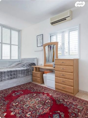 דירה, כובשי החרמון 11, שעריים, רחובות