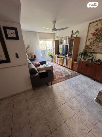 דירה, בודנהיימר 15, קרית שפרינצק, חיפה