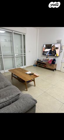 דירת גן, שבט 4, עזרא, הארגזים, תל אביב יפו