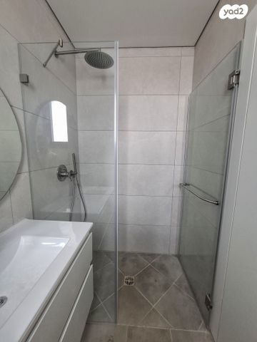 דירה, יצחק ויטנברג 1, פסגת הדר / נווה עוז הירוקה, פתח תקווה