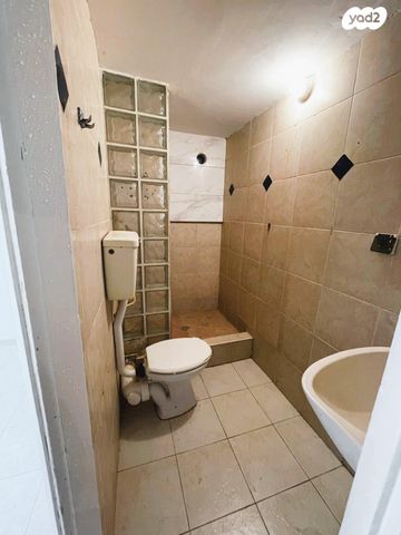 דירה, בן יהודה 6, הרצליה, חיפה